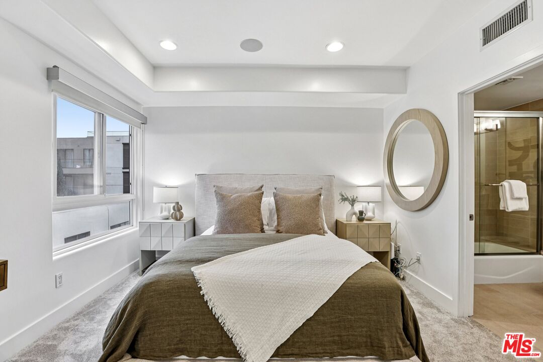 438 Arnaz Dr Unit: #103