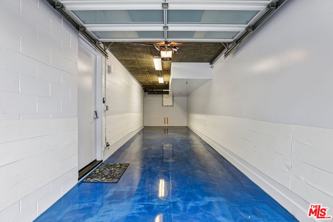 438 Arnaz Dr Unit: #103