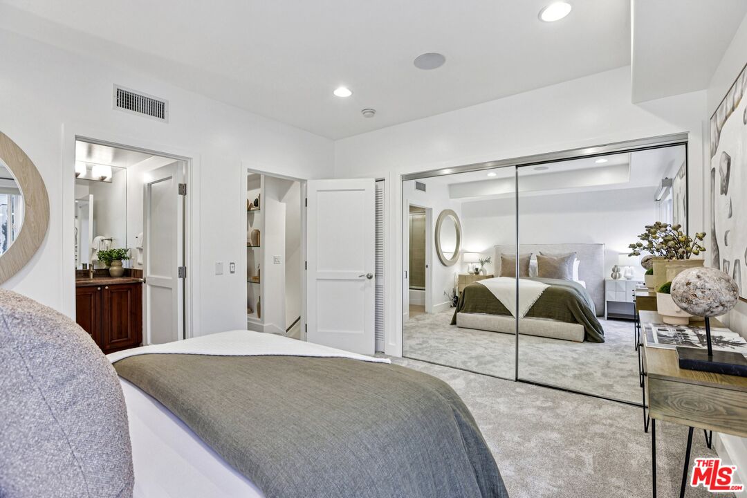 438 Arnaz Dr Unit: #103