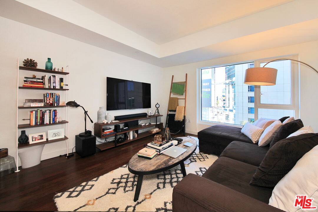 6250 HOLLYWOOD BLVD Unit: 6C