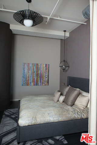 1645 N Vine St Unit: 612