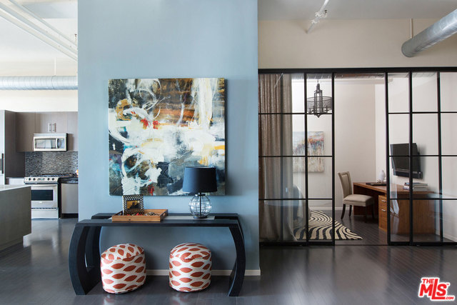 1645 N Vine St Unit: 612