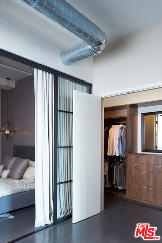 1645 N Vine St Unit: 612