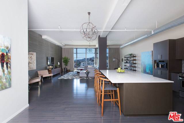 1645 N Vine St Unit: 612