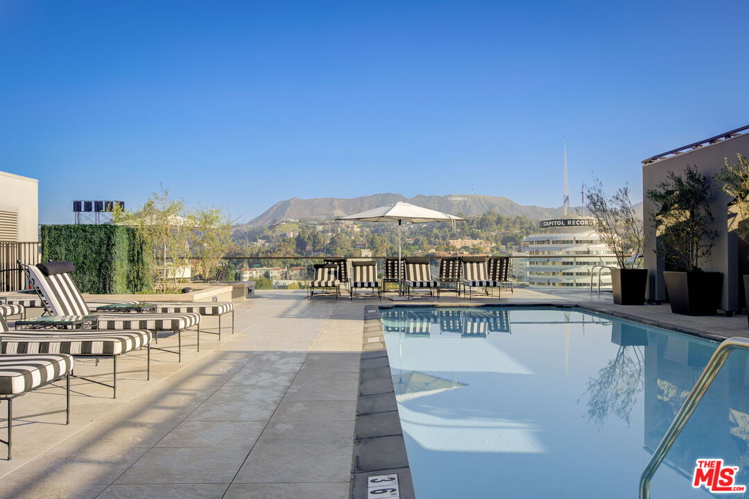 1645 N Vine St Unit: 612