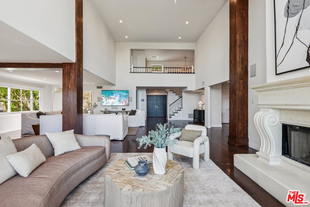 2411 Mount Olympus Dr