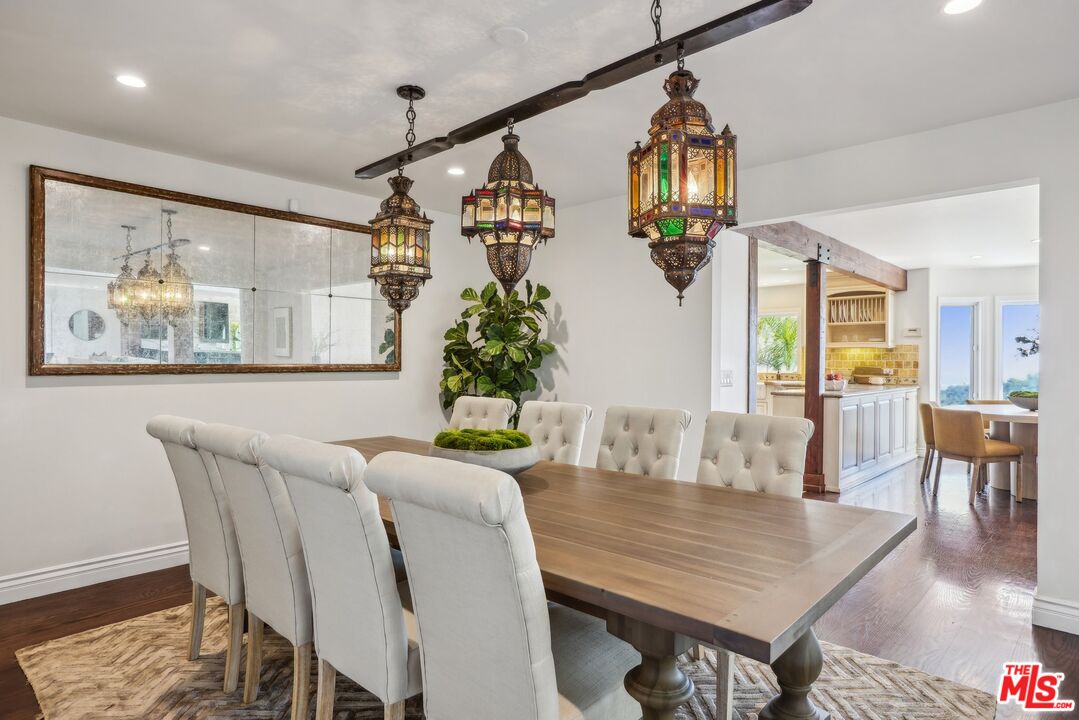 2411 Mount Olympus Dr