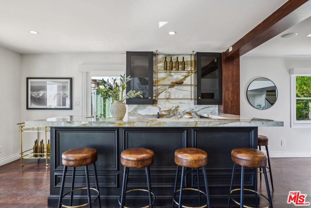 2411 Mount Olympus Dr