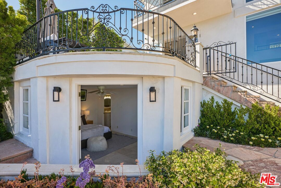 2411 Mount Olympus Dr