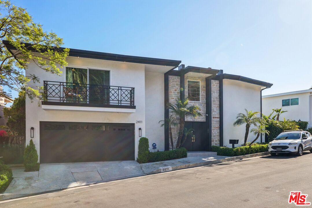 2411 Mount Olympus Dr