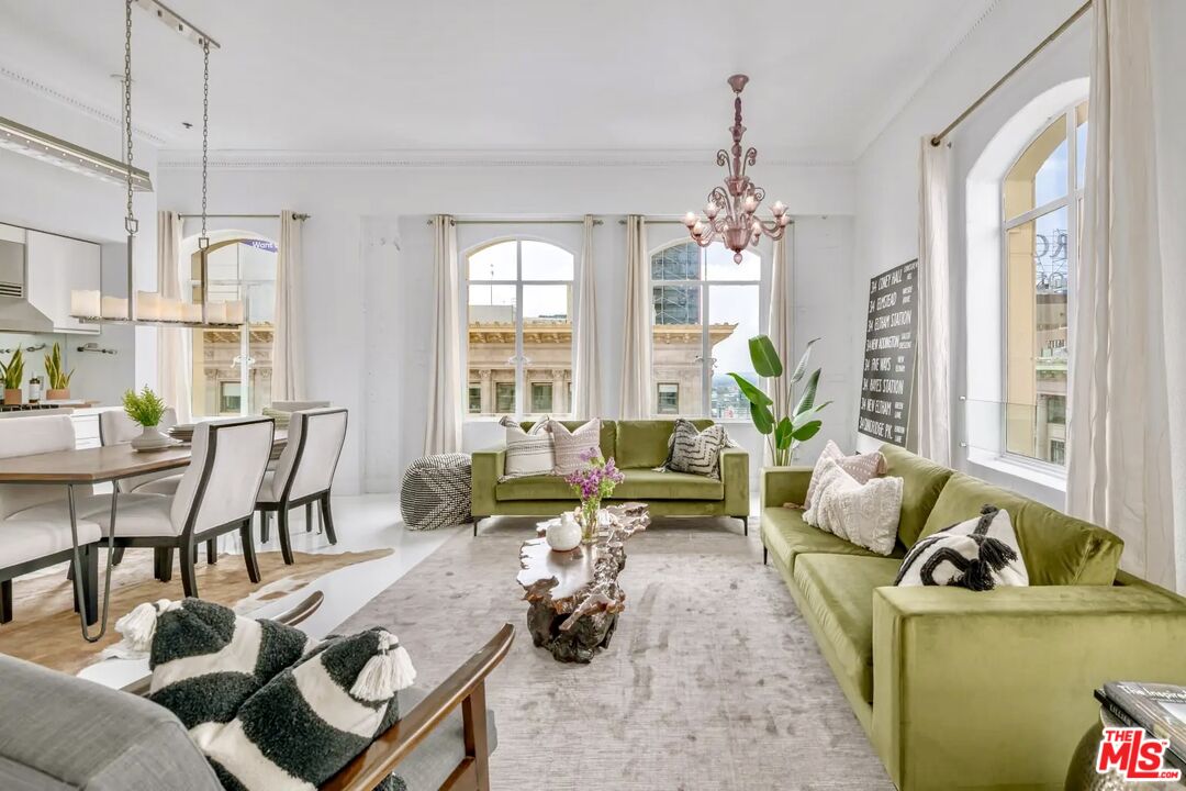 6253 Hollywood Blvd Unit: 1202