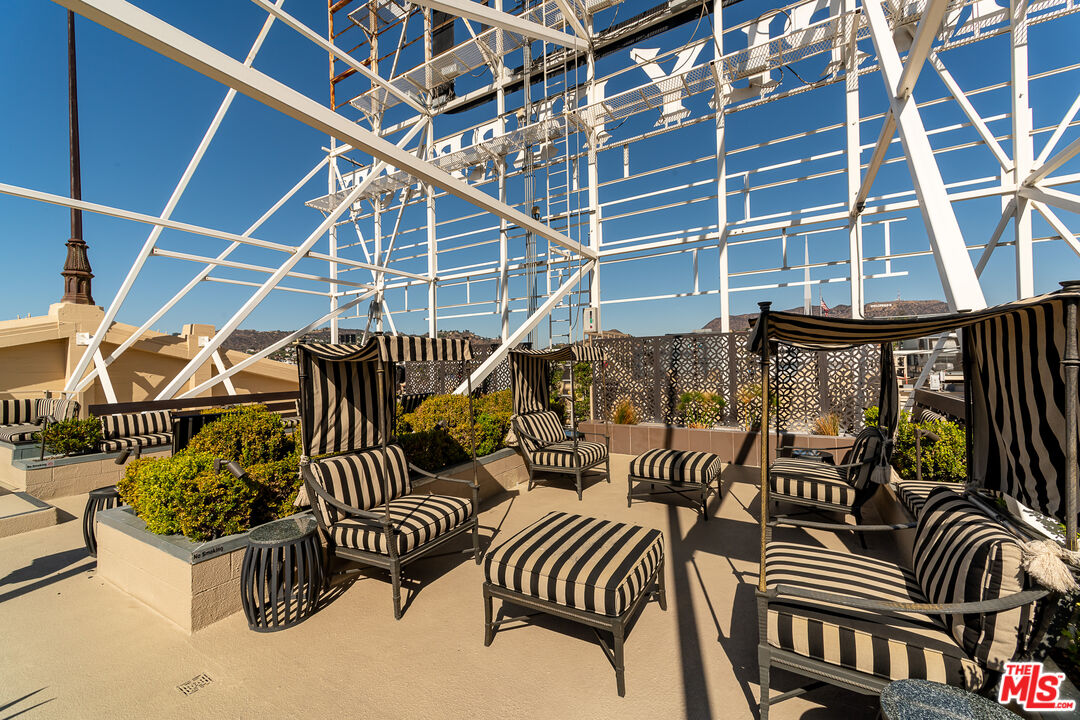 6253 HOLLYWOOD BLVD Unit: 1201