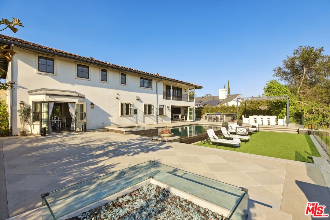 2676 Casiano Rd