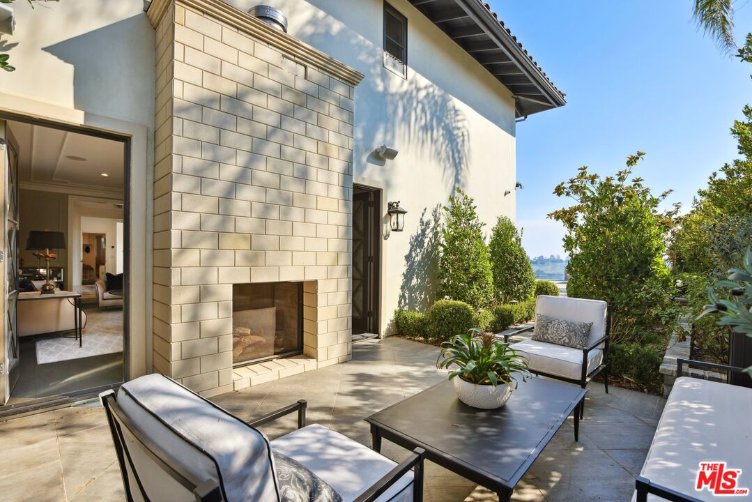 2676 Casiano Rd