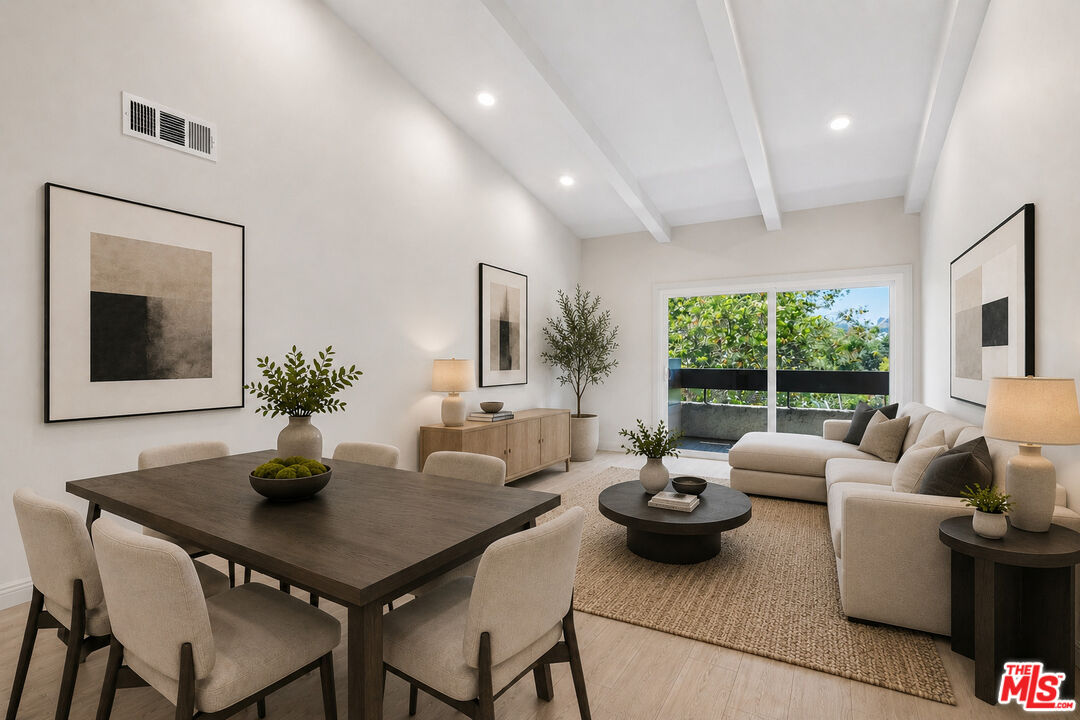 2700 Cahuenga Blvd Unit: E 4313