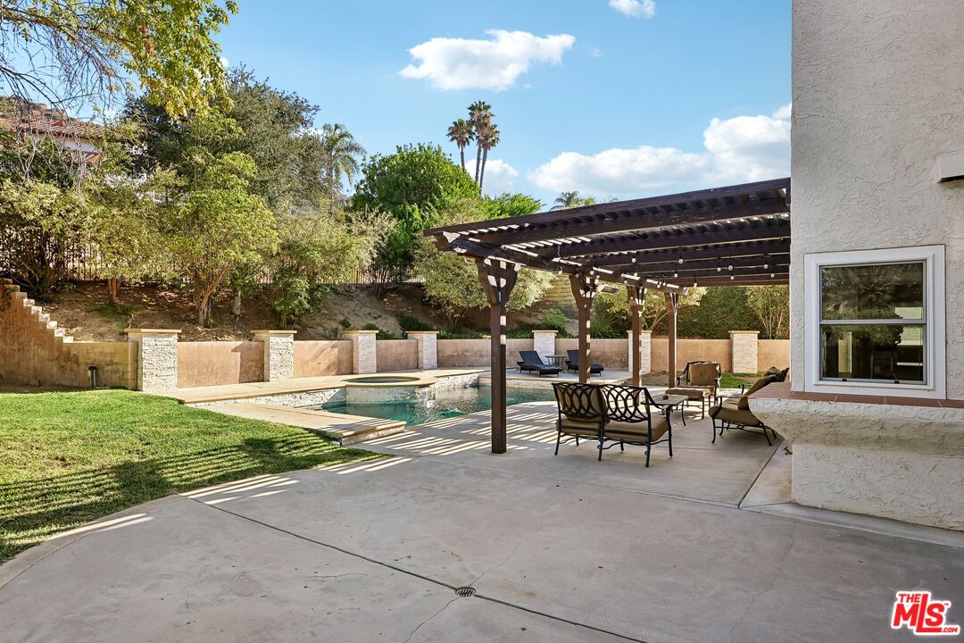 17807 Tuscan Dr
