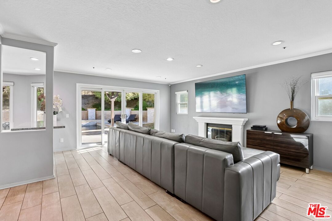 17807 Tuscan Dr