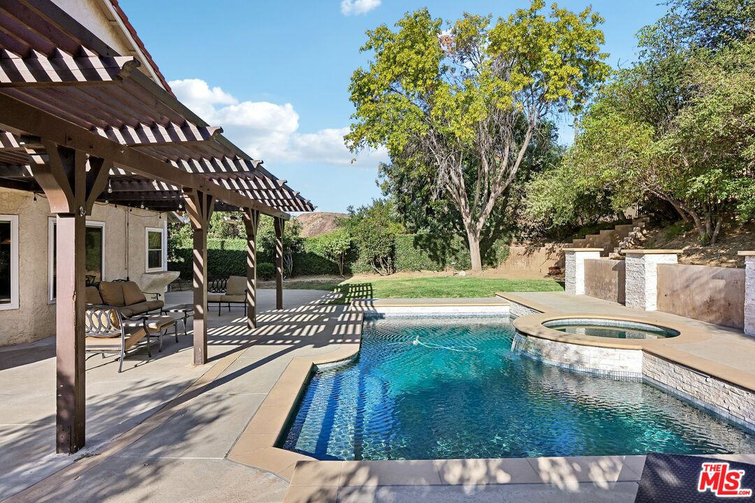 17807 Tuscan Dr