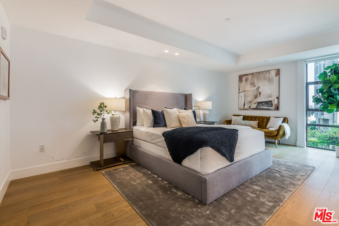 10777 Wilshire Blvd Unit: 404