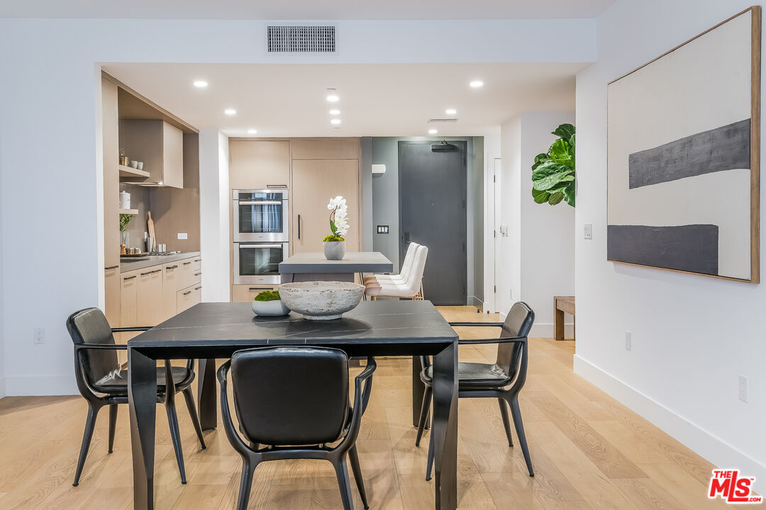 10777 Wilshire Blvd Unit: 404