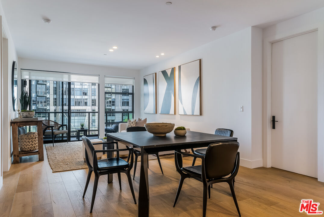 10777 Wilshire Blvd Unit: 404