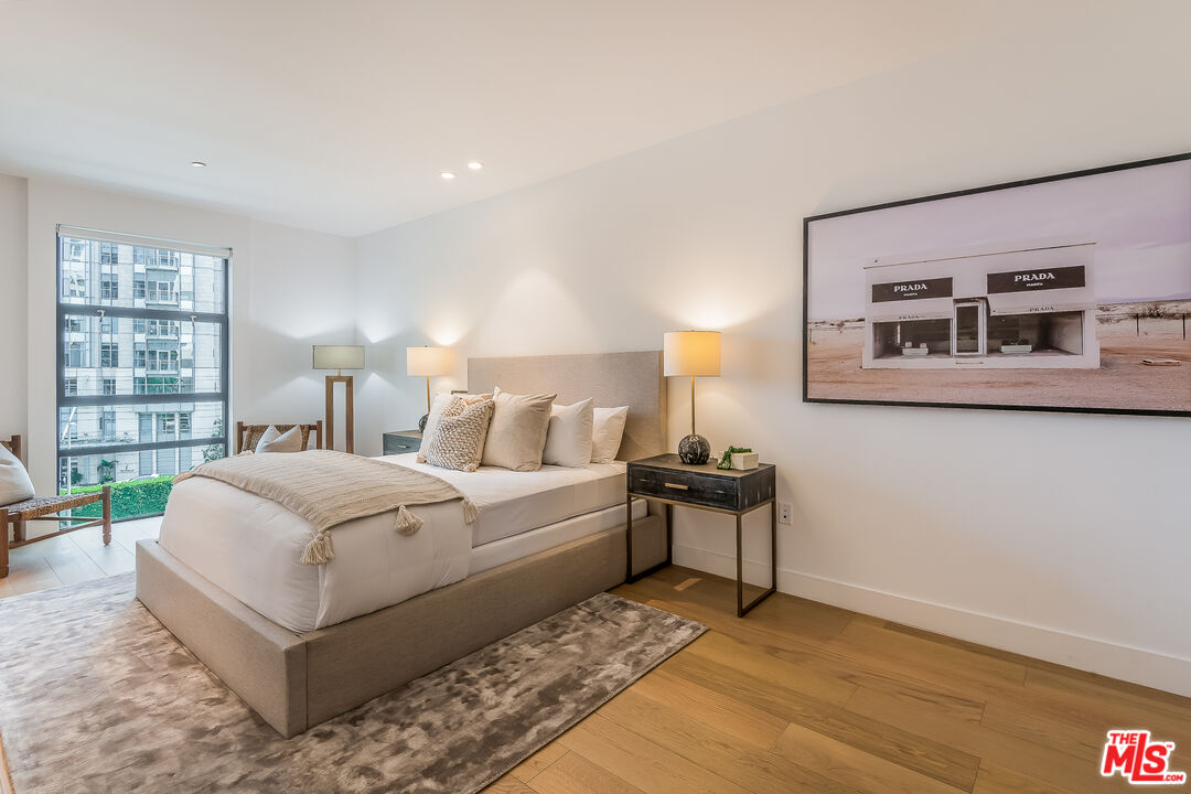 10777 Wilshire Blvd Unit: 404