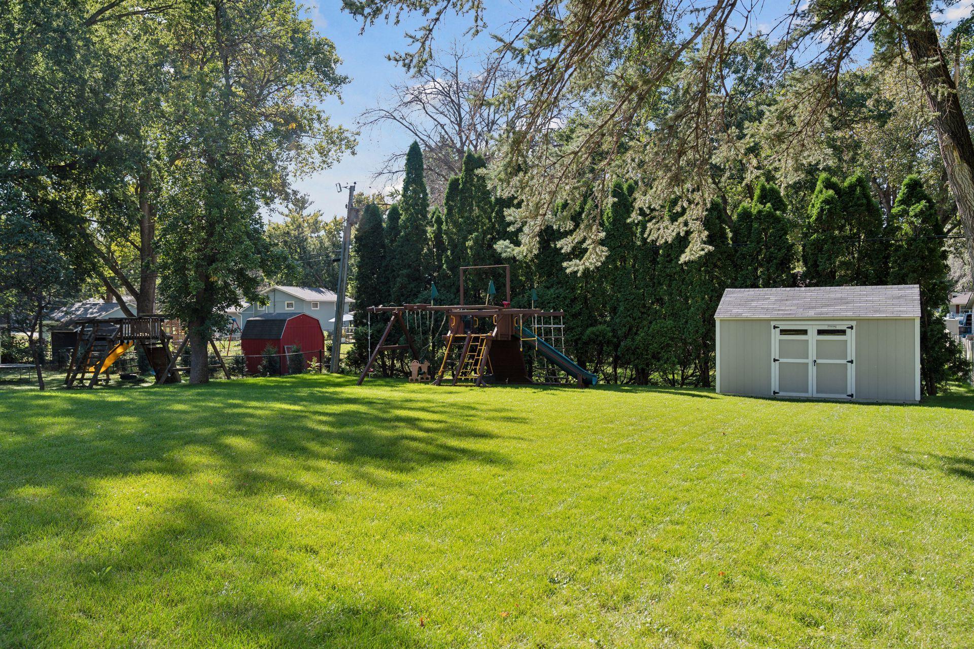 335 Orchid Lane N