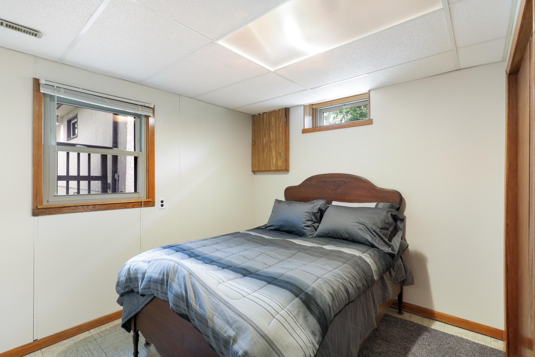 Charming, Well Maintained, Walk-Out Rambler