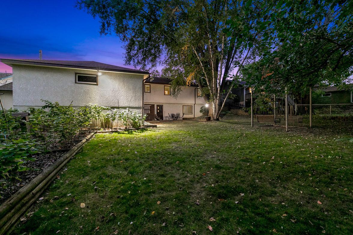 Charming, Well Maintained, Walk-Out Rambler