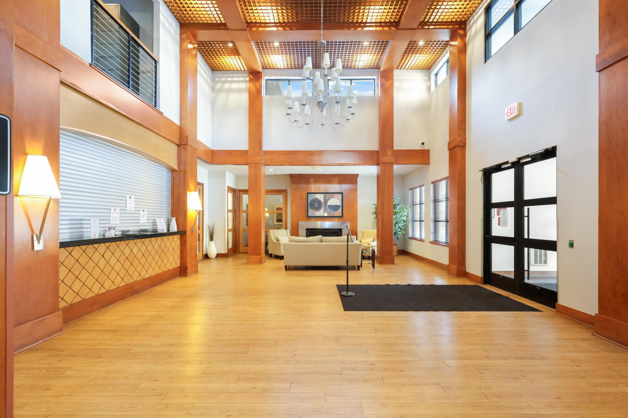 Efficient, Turn-Key Living With Amenities