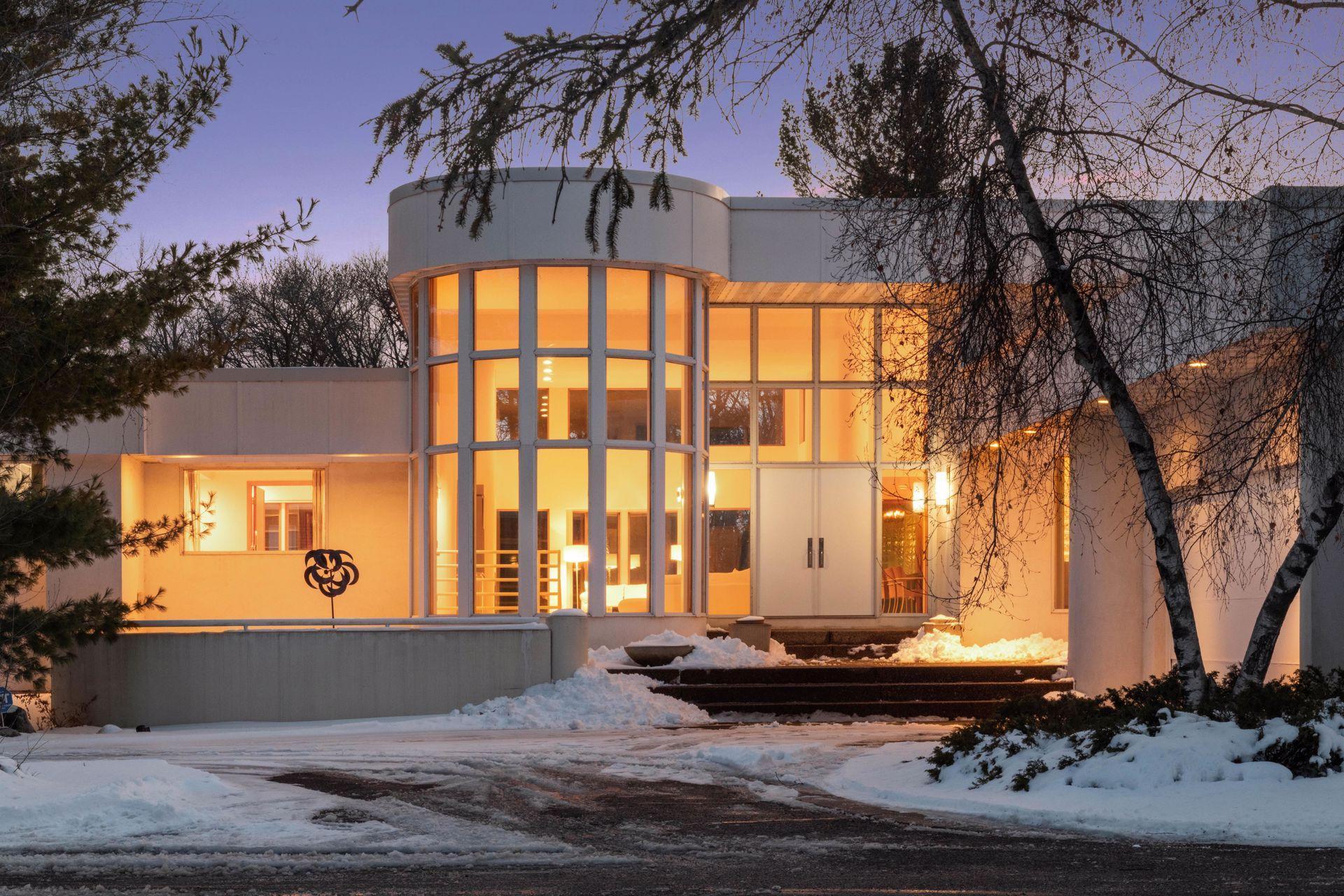 16141 Mcginty Road W