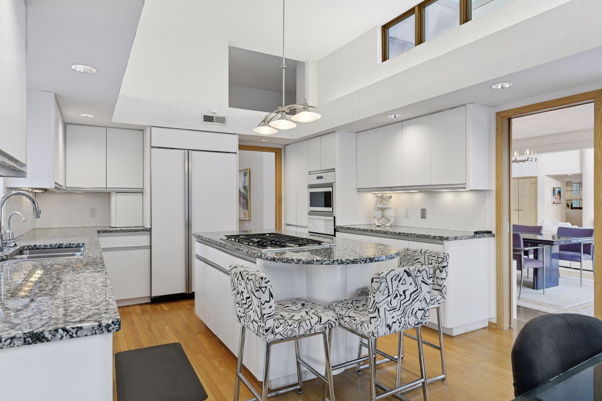 16141 Mcginty Road W