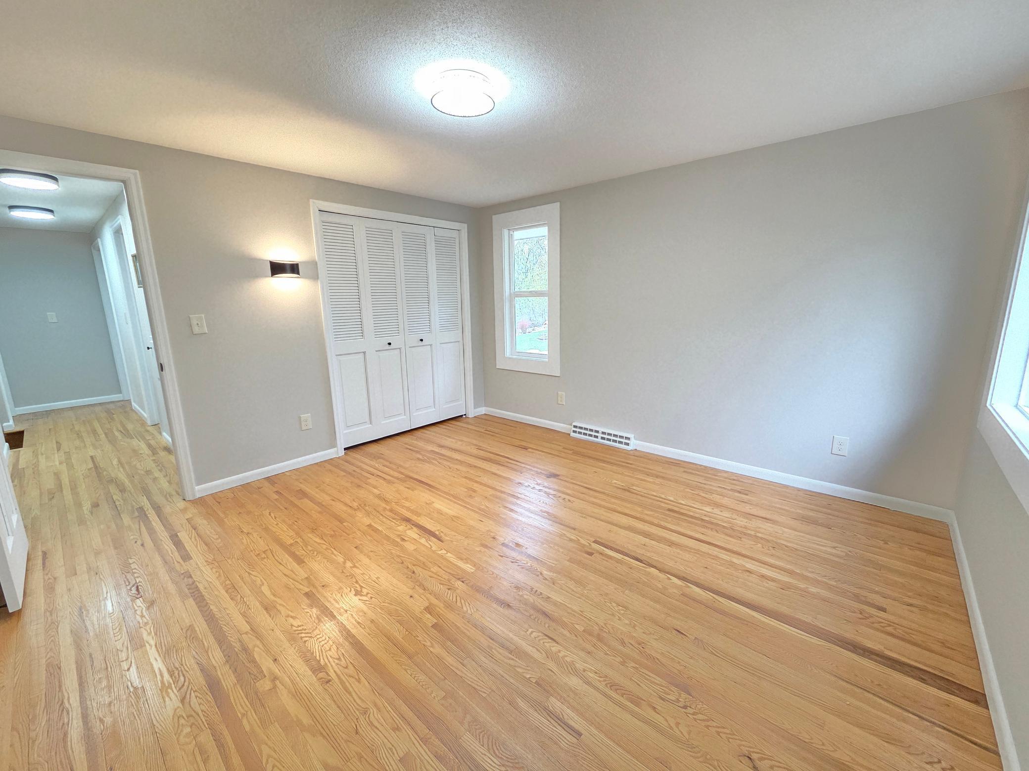 13801 Lake Street Extension