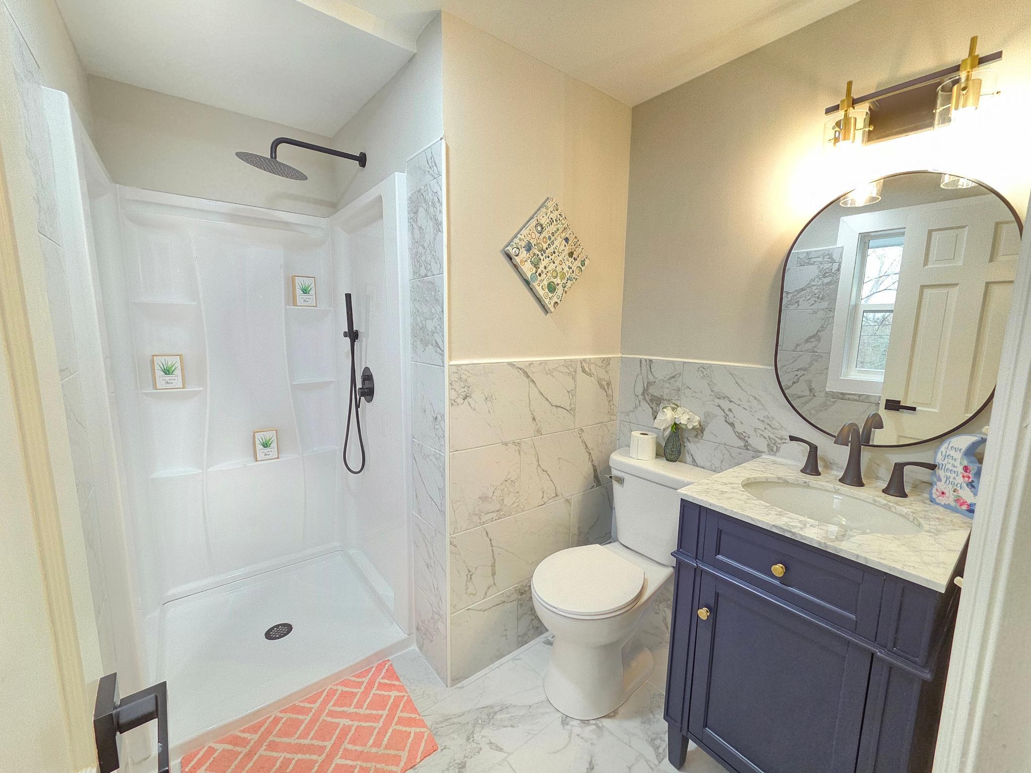 13801 Lake Street Extension