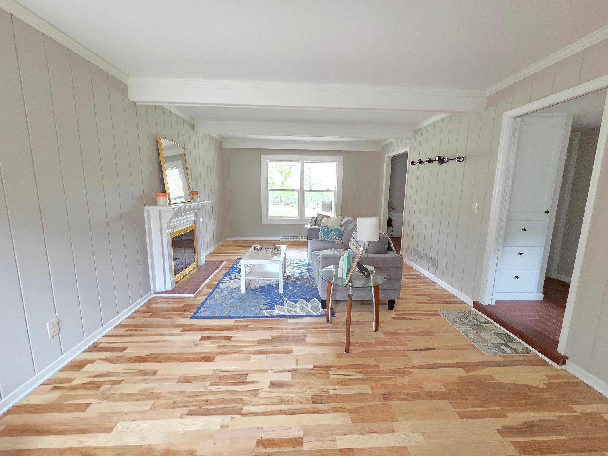 13801 Lake Street Extension