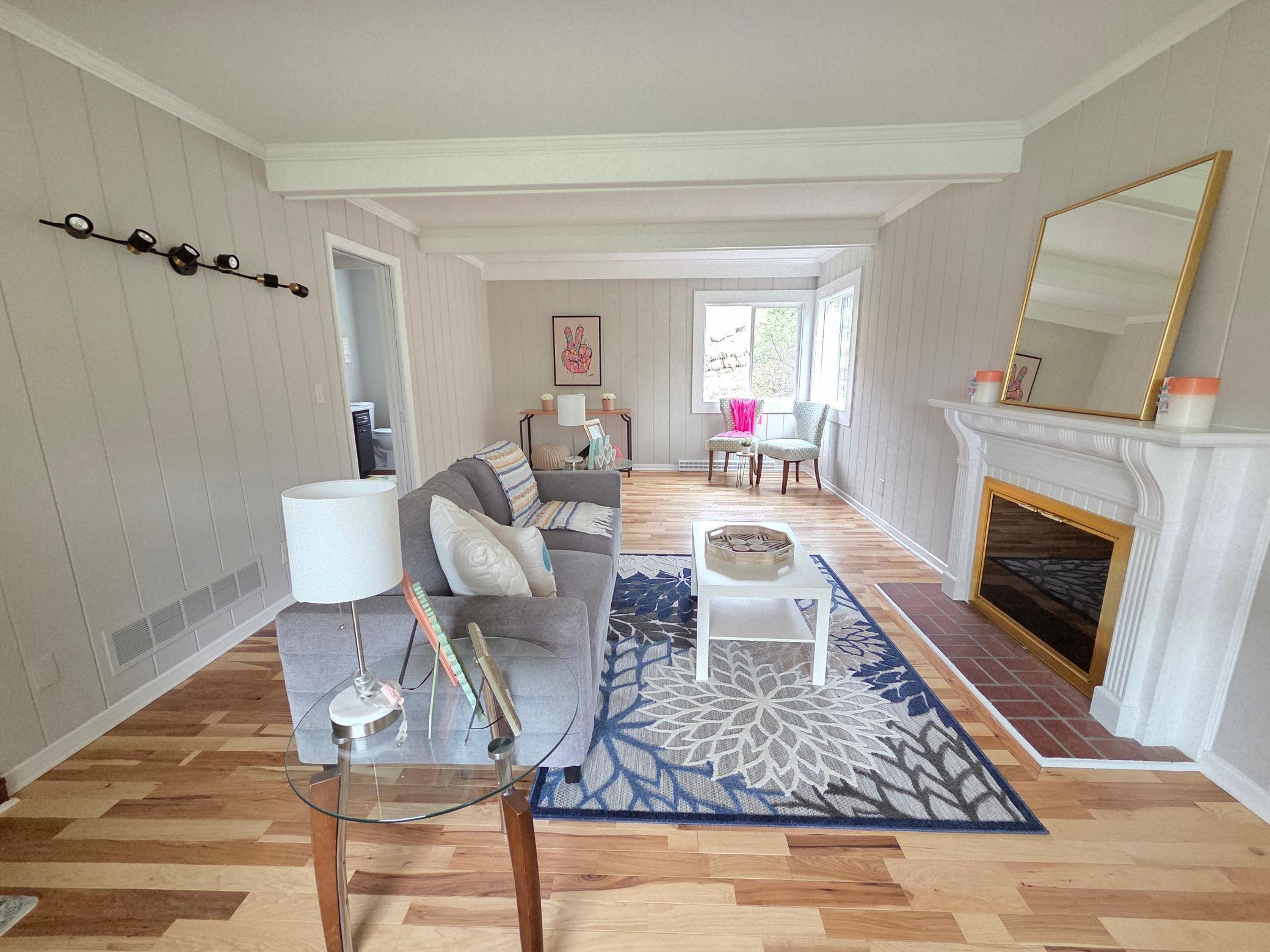 13801 Lake Street Extension