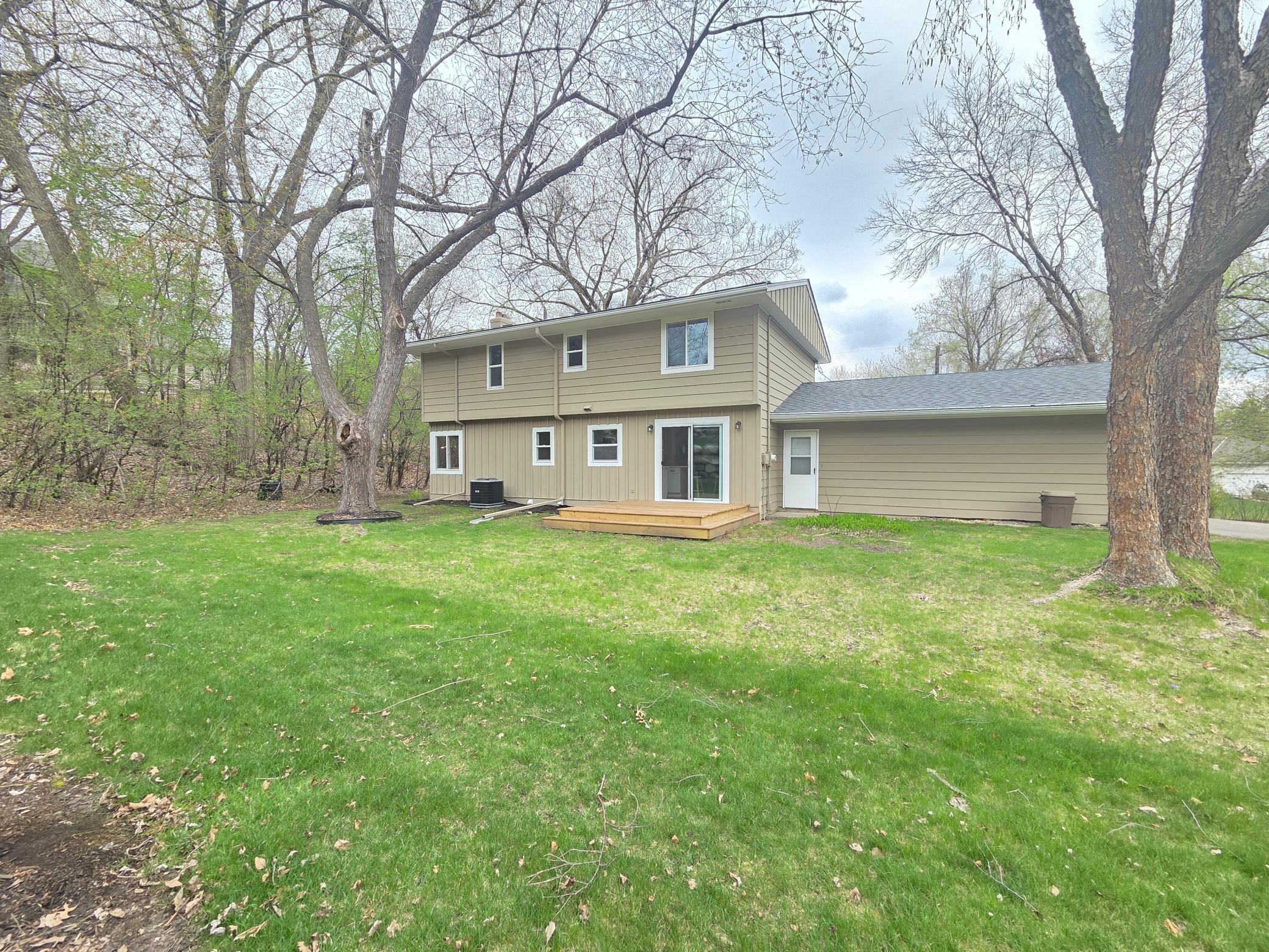 13801 Lake Street Extension