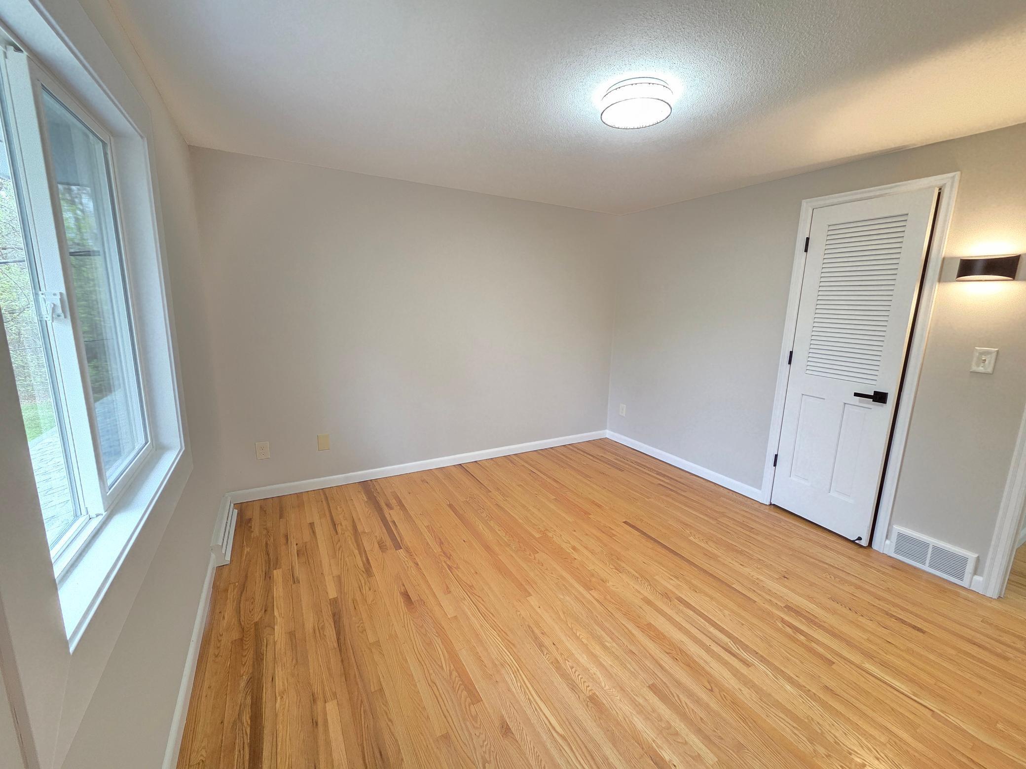 13801 Lake Street Extension