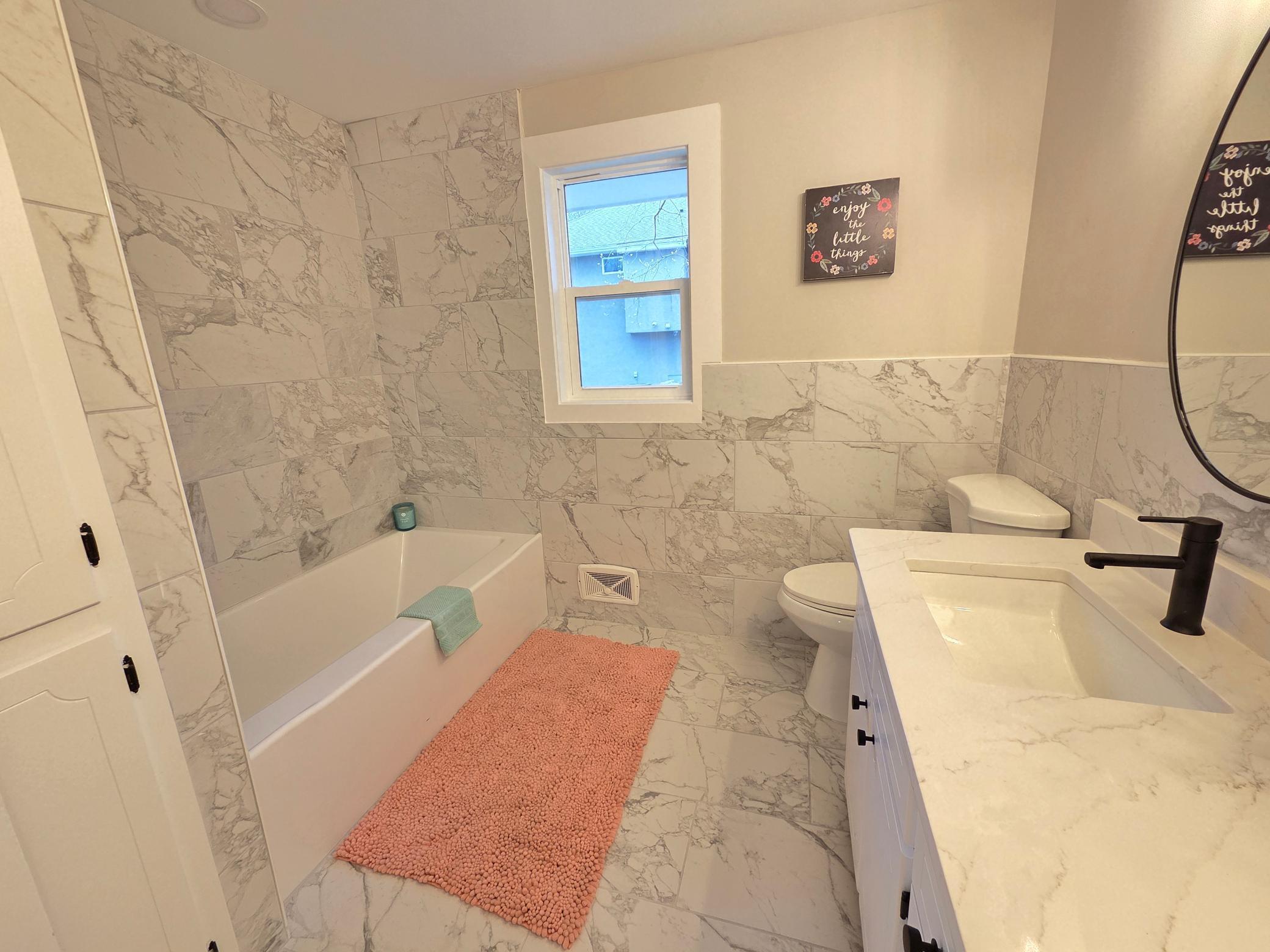 13801 Lake Street Extension