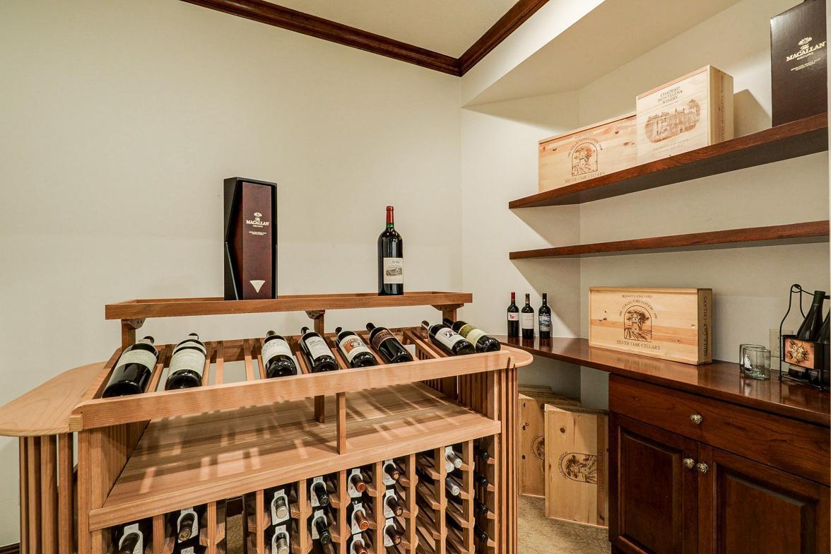 Architecturally Significant, Resort Style, 1.4 Acre Estate on Lake Minnetonka