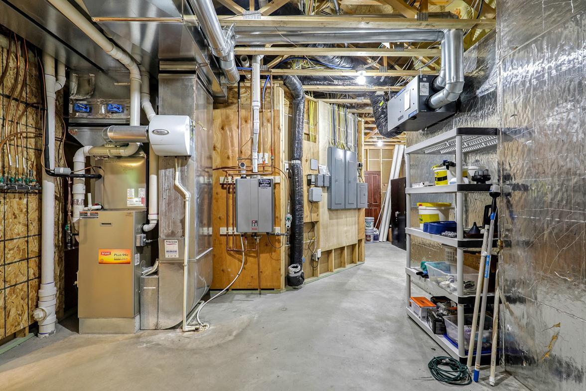 Architecturally Significant, Resort Style, 1.4 Acre Estate on Lake Minnetonka