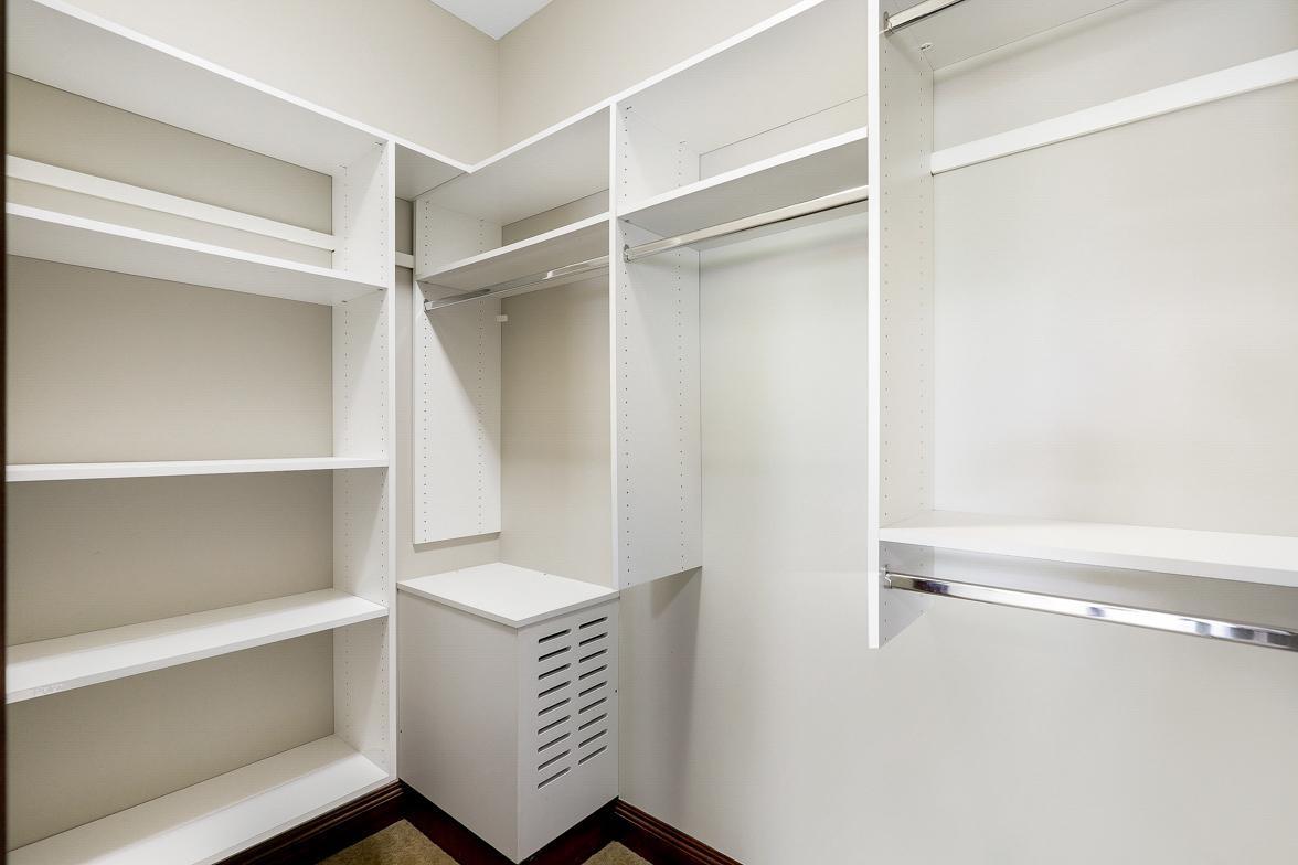 Architecturally Significant, Resort Style, 1.4 Acre Estate on Lake Minnetonka