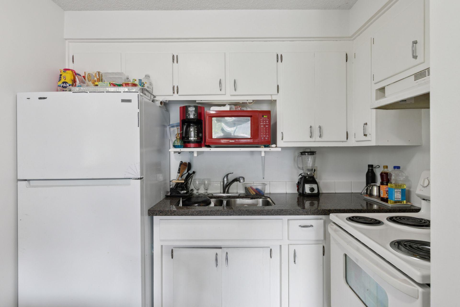 4733 University Avenue NE