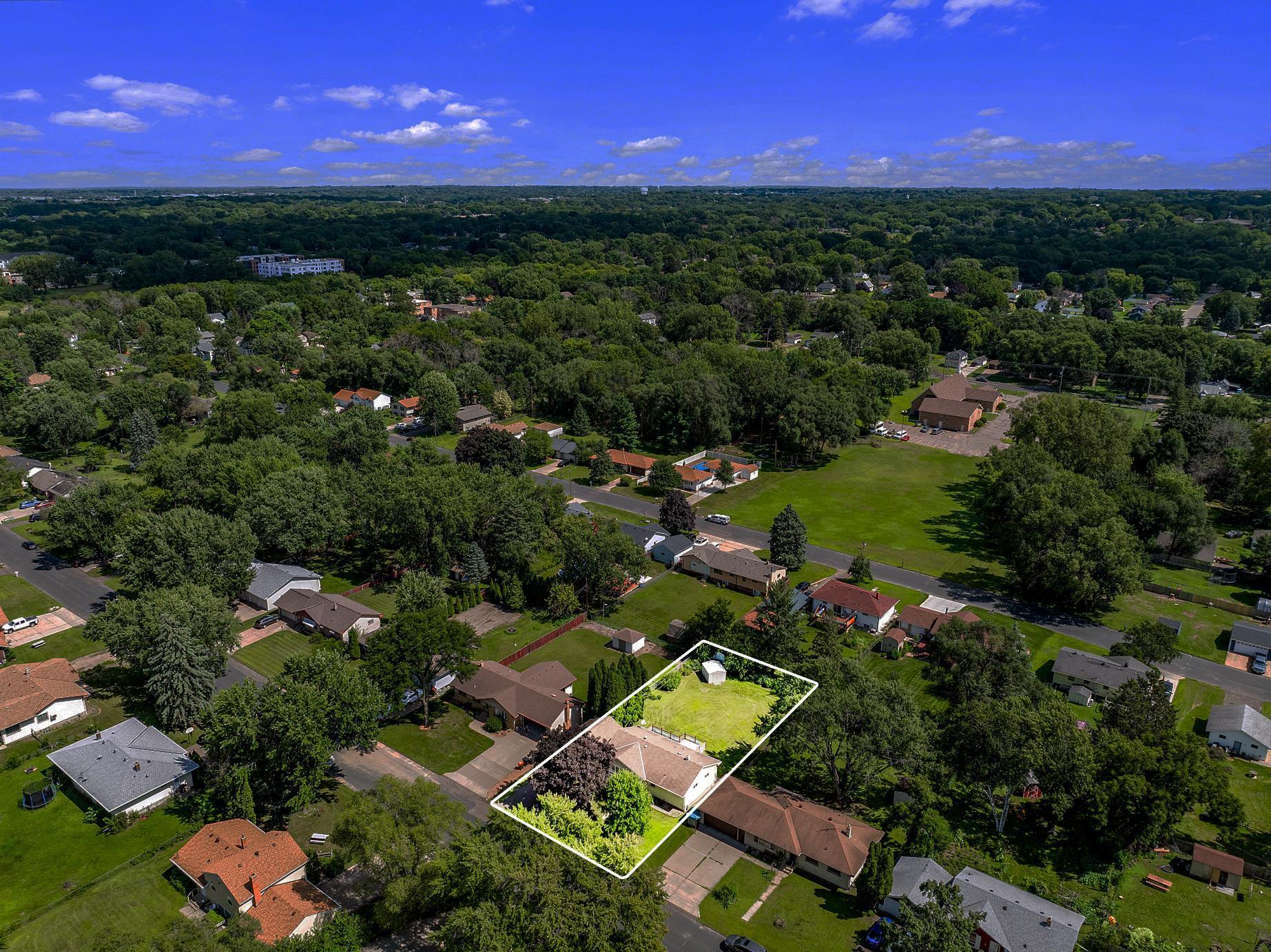 Meticulously Maintained, Walkout Rambler, Walkable to Lake Phalen