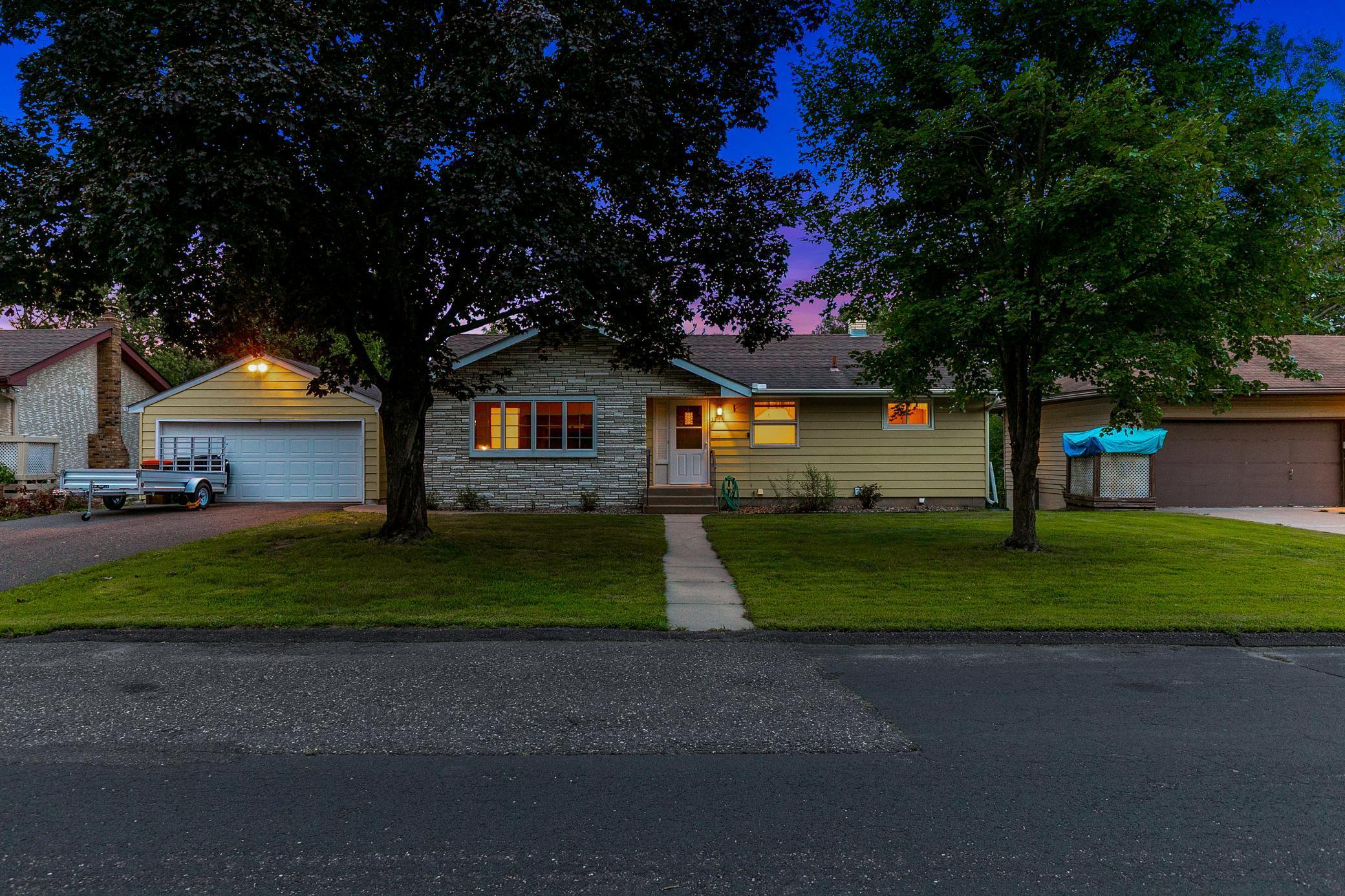 Meticulously Maintained, Walkout Rambler, Walkable to Lake Phalen