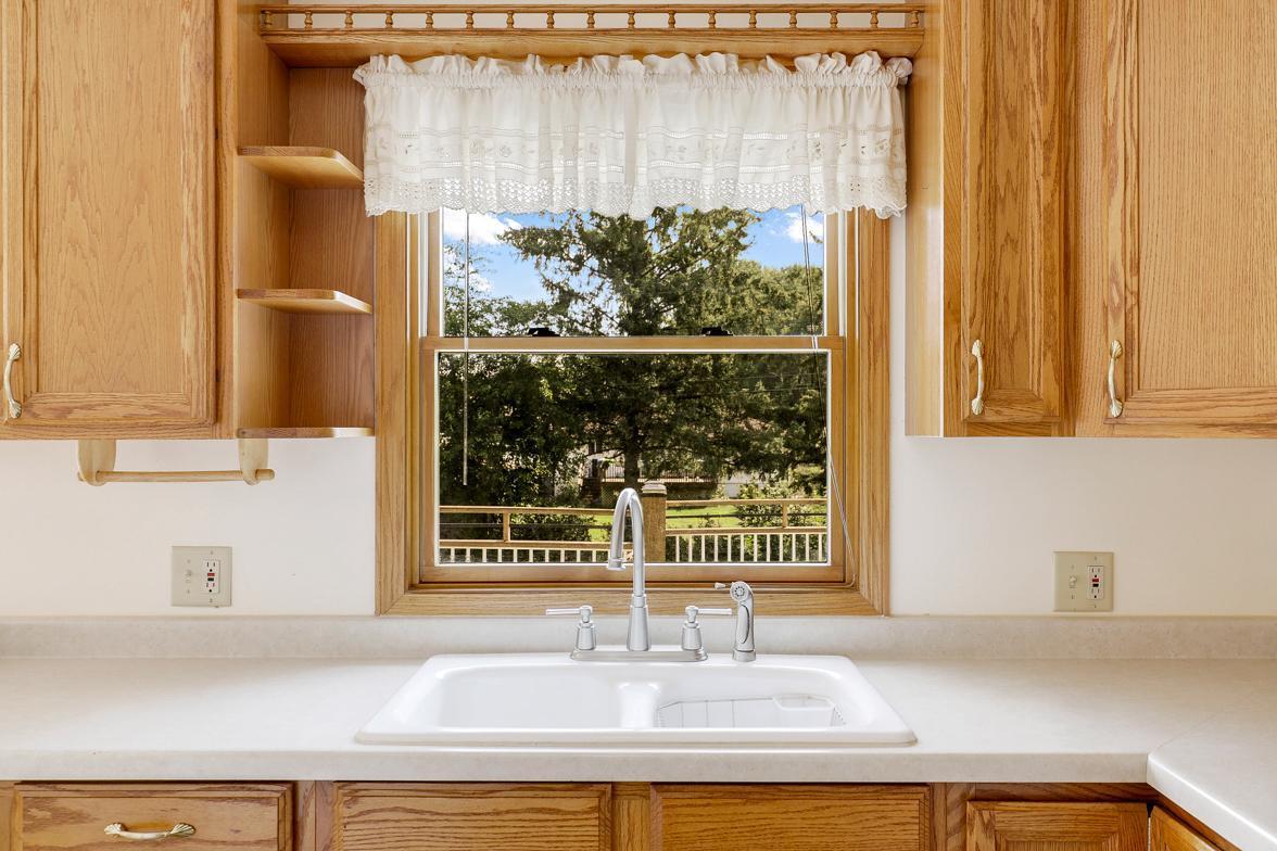 Meticulously Maintained, Walkout Rambler, Walkable to Lake Phalen
