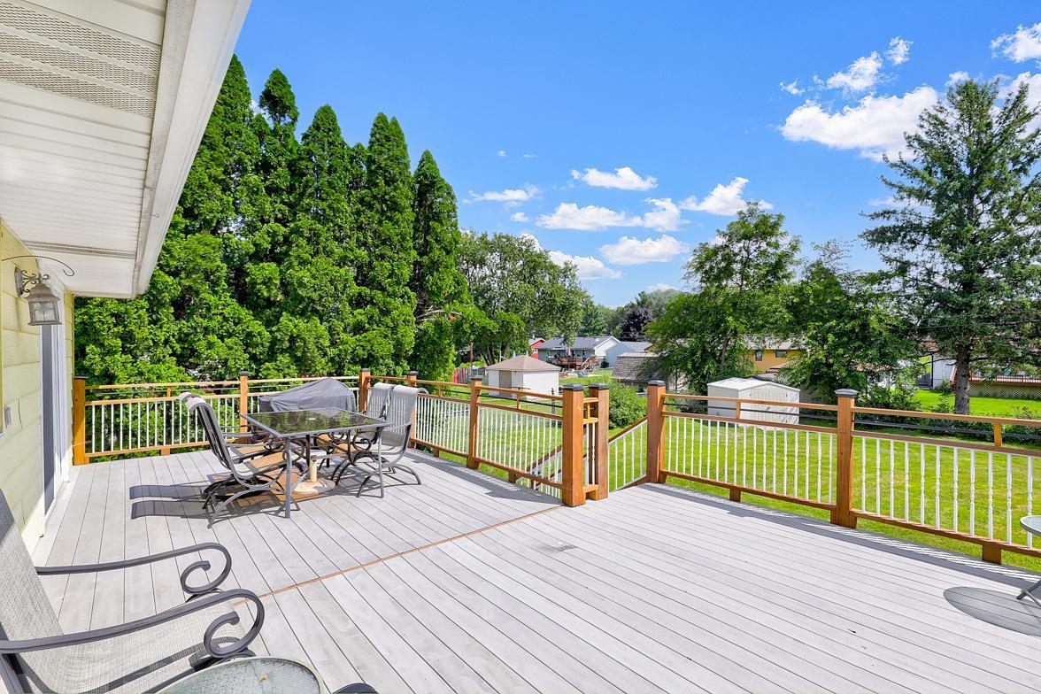 Meticulously Maintained, Walkout Rambler, Walkable to Lake Phalen