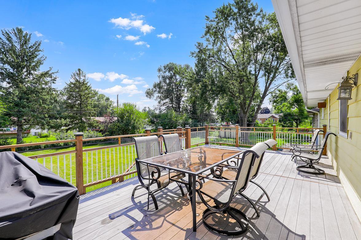 Meticulously Maintained, Walkout Rambler, Walkable to Lake Phalen