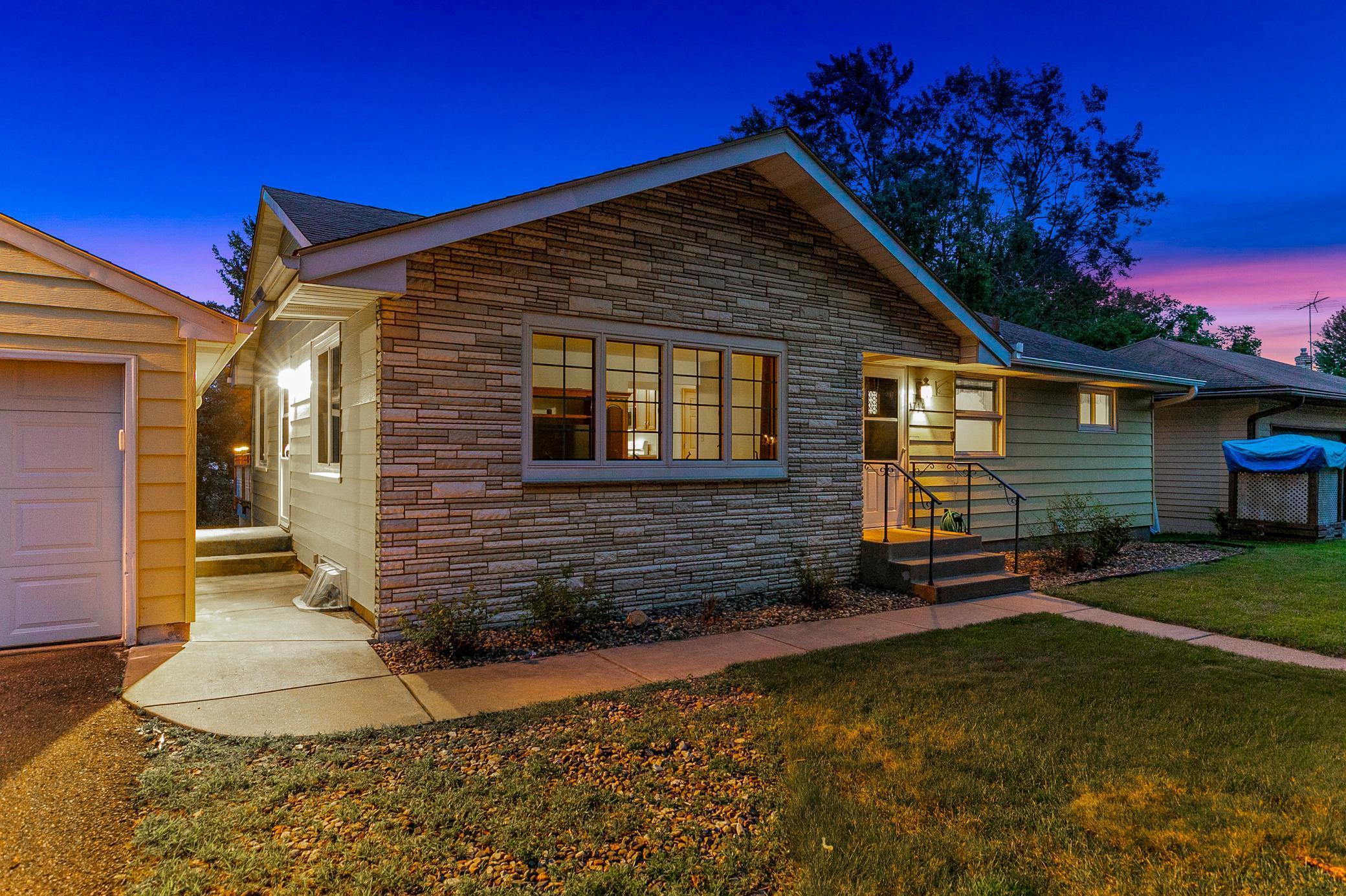 Meticulously Maintained, Walkout Rambler, Walkable to Lake Phalen