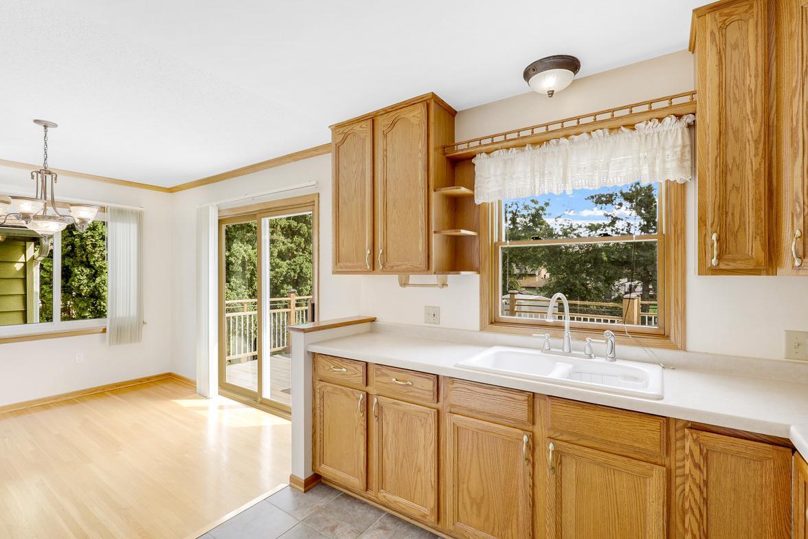 Meticulously Maintained, Walkout Rambler, Walkable to Lake Phalen